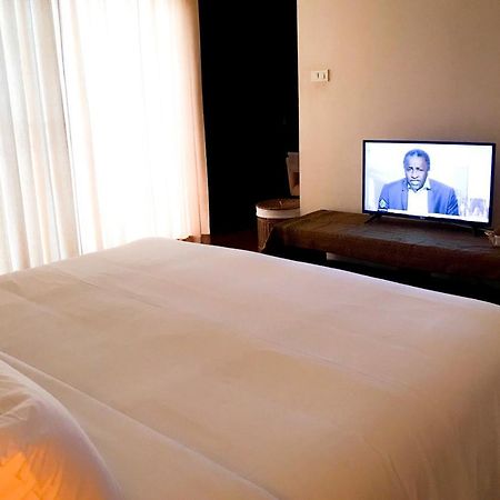 Siam Bright Suite バンコク都 エクステリア 写真